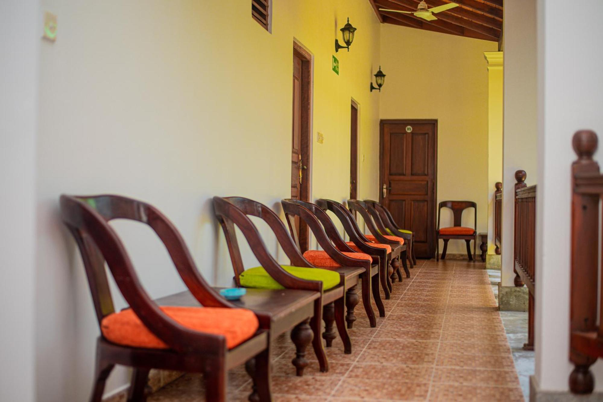 Sundowners Guesthouse Hikkaduwa Kültér fotó